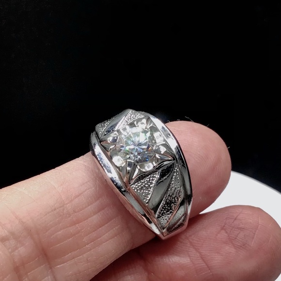 🌺Vintage Lind 14K GE & CZ Ring - Picture 7 of 14